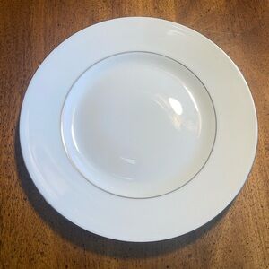 Wedgwood NWT 8” Signet Platium Salad Plate